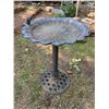 Image 1 : Metal Bird Bath