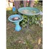 Image 1 : 2 Bird Baths