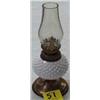 Image 1 : 9 1/2" Hobnail Milk Glass Lamp