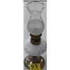 Image 1 : 9 1/2"Diamond Pattern Milk Glass Lamp