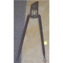 Geared Cattle De-Horners