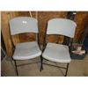 Image 1 : 2-folding chairs