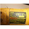 Image 2 : DeWalt 5" angle grinder