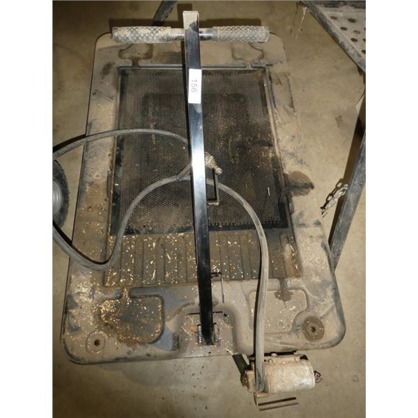 low profile oil drain pan with electric pump