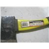 Image 2 : 1.5 lb fiberglass handle axe