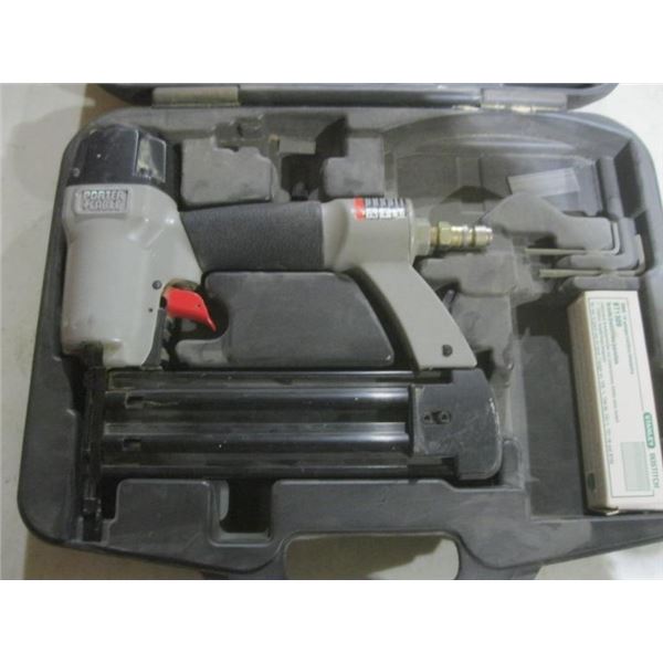 staple gun/brad nailer