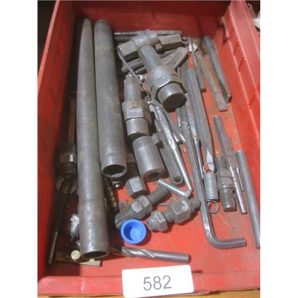 Misc chisels / pipe /etc