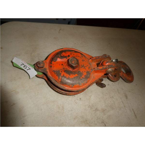 snatch block