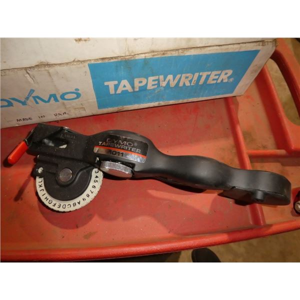 Dymo tapewriter