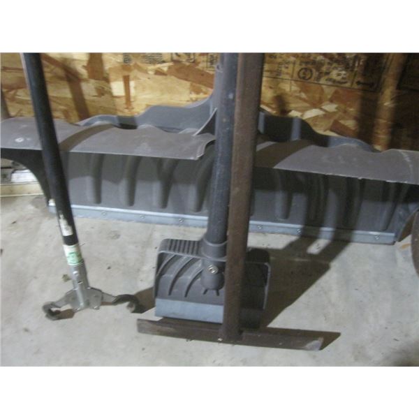 snow shovel, scrapers