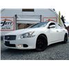 Image 2 : D4 --  2009 NISSAN MAXIMA S, White, 216194 KMS