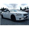 Image 8 : D4 --  2009 NISSAN MAXIMA S, White, 216194 KMS