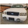 Image 8 : A2 --  2008 FORD CROWN VICTORIA POLICE INTERCEPTOR , White, UNKNOWN KMS  "NO RESERVE"