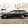 Image 28 : E5 --  2004 VW PASSAT GLS TDI , Blue, 166,945 KMS