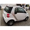 Image 13 : C3 --  2014 SMART FORTWO PURE , White, 127,557 KMS