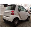 Image 14 : C3 --  2014 SMART FORTWO PURE , White, 127,557 KMS