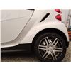 Image 28 : C3 --  2014 SMART FORTWO PURE , White, 127,557 KMS