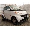 Image 8 : C3 --  2014 SMART FORTWO PURE , White, 127,557 KMS