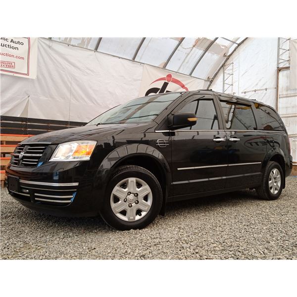 C6 --  2008 DODGE GRAND CARAVAN SE, Black, 102,884 KMS