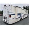 Image 24 : 0B --  2001 MARLIN MOTORHOME BY NATIONAL TRUBO DIESEL, White, 63,756 Miles  KM'S