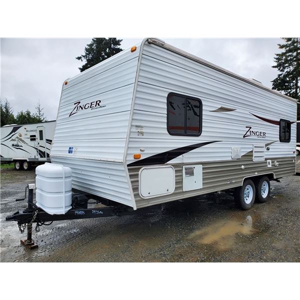 0D --  2011 Zinger By Cross Roads 26FT APX