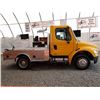 Image 16 : 0A --  2005 FREIGHTLINER M2 106 MEDIUM DUTY DUALLY, Yellow, 241536