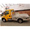 Image 36 : 0A --  2005 FREIGHTLINER M2 106 MEDIUM DUTY DUALLY, Yellow, 241536