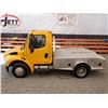 Image 37 : 0A --  2005 FREIGHTLINER M2 106 MEDIUM DUTY DUALLY, Yellow, 241536