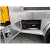 Image 93 : 0A --  2005 FREIGHTLINER M2 106 MEDIUM DUTY DUALLY, Yellow, 241536