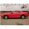Image 28 : C6B --  1994 FORD MUSTANG GT , Red, 142,467 KMS