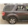 Image 52 : E3 --  2008 FORD ESCAPE LIMITED AWD, Black, 213,805 KMS