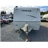 Image 10 : 0C --  2006 OUTBACK BY KEYSTONE TRAVEL TRAILER,