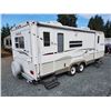 Image 25 : 0C --  2006 OUTBACK BY KEYSTONE TRAVEL TRAILER,