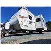 Image 2 : 0E --  2010 DENALI BY DUTCHMEN TRAVEL TRAILER, White, From The Tongue/Hitch To The Bumper 31.5' Apx