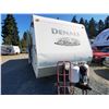 Image 8 : 0E --  2010 DENALI BY DUTCHMEN TRAVEL TRAILER, White, From The Tongue/Hitch To The Bumper 31.5' Apx