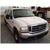 Image 8 : A12 --  2004 FORD F250 SUPER DUTY CREW CAB 4X4, White, 312,780 KMS