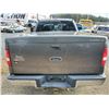 Image 28 : A12A --  2004 FORD F150 4X4 SUPERCAB, Grey, 300,553 KM