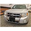 Image 8 : E1 --  2008 FORD ESCAPE LIMITED 4WD, Silver, 272262 KM  KMS