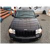 Image 8 : C2 --  2008 JEEP GRAND CHEROKEE LAREDO 4X4 DIESEL, Black, 368722 KM