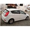 Image 13 : A12C --  2013 HYUNDAI ACCENT GLS, White, 239890 KM