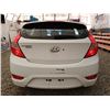 Image 17 : A12C --  2013 HYUNDAI ACCENT GLS, White, 239890 KM