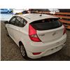 Image 19 : A12C --  2013 HYUNDAI ACCENT GLS, White, 239890 KM
