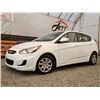 Image 1 : A12C --  2013 HYUNDAI ACCENT GLS, White, 239890 KM