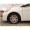 Image 31 : A12C --  2013 HYUNDAI ACCENT GLS, White, 239890 KM