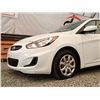 Image 34 : A12C --  2013 HYUNDAI ACCENT GLS, White, 239890 KM