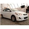Image 8 : A12C --  2013 HYUNDAI ACCENT GLS, White, 239890 KM