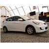 Image 9 : A12C --  2013 HYUNDAI ACCENT GLS, White, 239890 KM