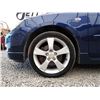 Image 29 : A2 --  2006 MAZDA 3, Blue, 213,738 KM "NO RESERVE"
