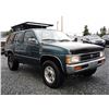 Image 8 : A12A --  1994 NISSAN PATHFINDER LE 4X4, Green, 233232 KM