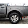 Image 35 : E3 --  2008 NISSAN FRONTIER CREW CAB 4X4, Grey, 196542 KM